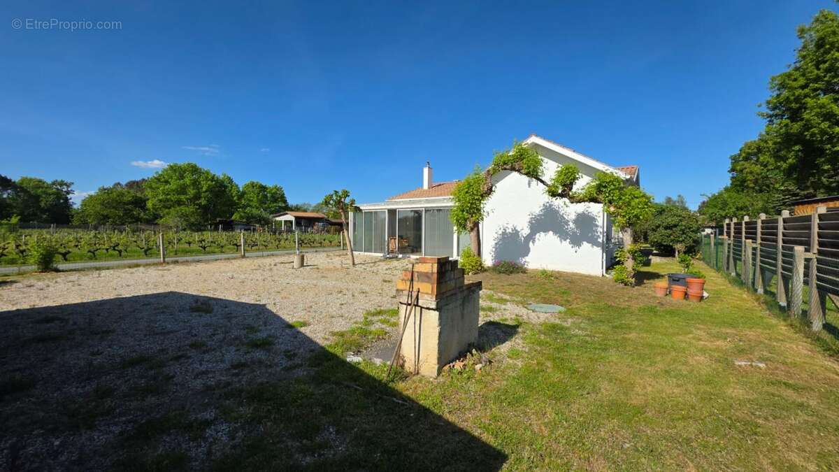 Maison 5 pièces 120 m2 sur 1750m² de terrain - 15min de la plage - photo 6