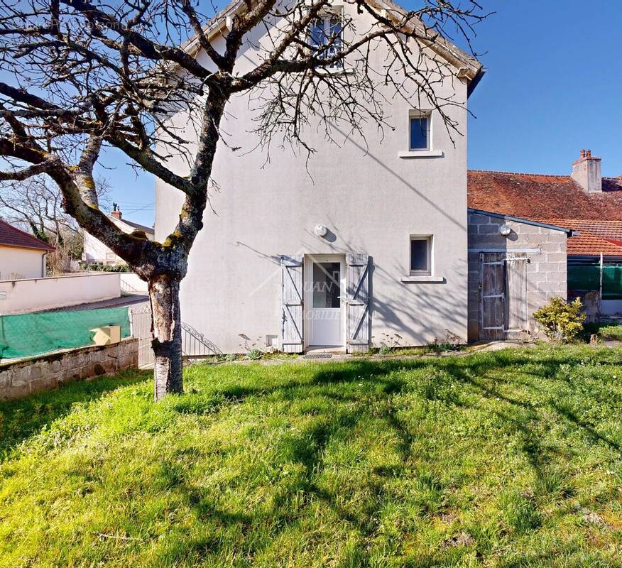 Maison à BOURBON-L'ARCHAMBAULT