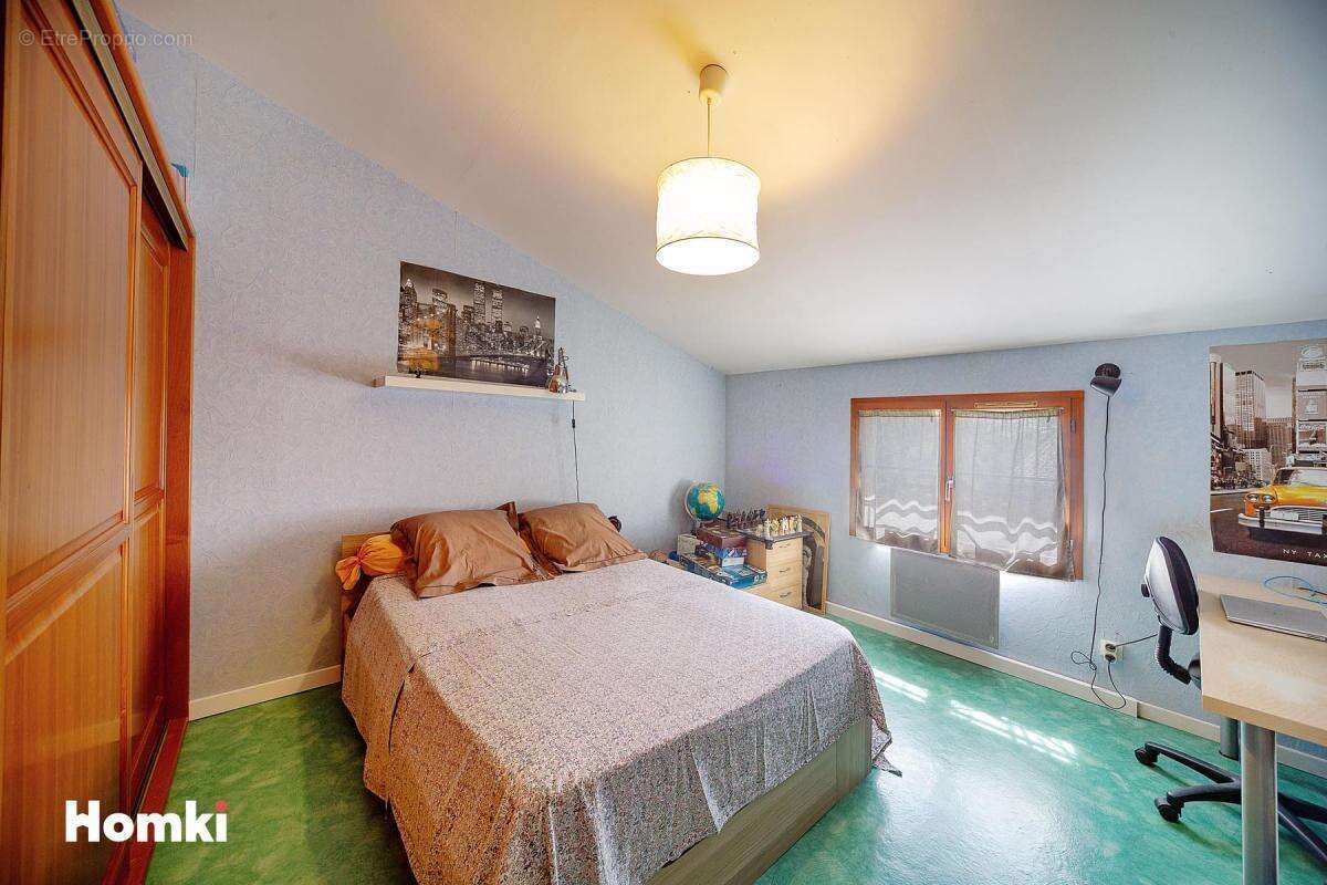 Maison/Villa T7 de 172 m2 à La Magdelaine-sur-Tarn 31340 - photo 10