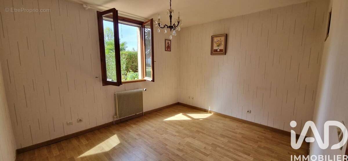 Photo 6 - Maison à MARINES