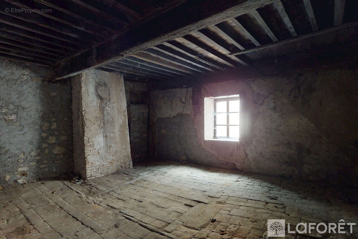 Maison Les Ardillats 5 pièce(s) 130 m2 - photo 10