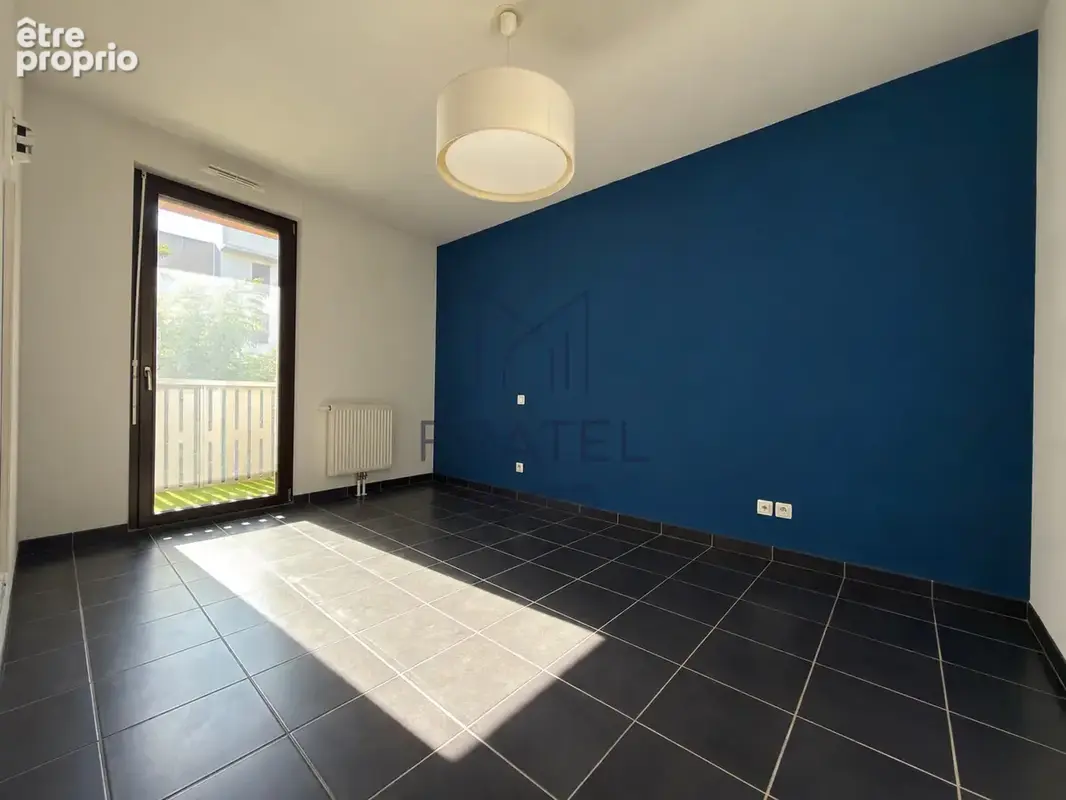 Ovalie  t3 de 71,79 m2 avec terrasse, parking et cave - photo 9