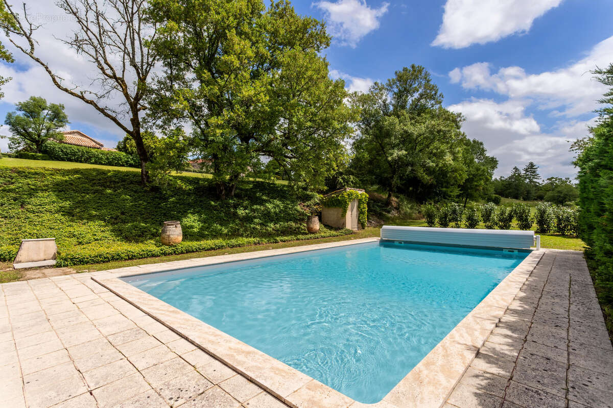 Maison à BAGAT-EN-QUERCY
