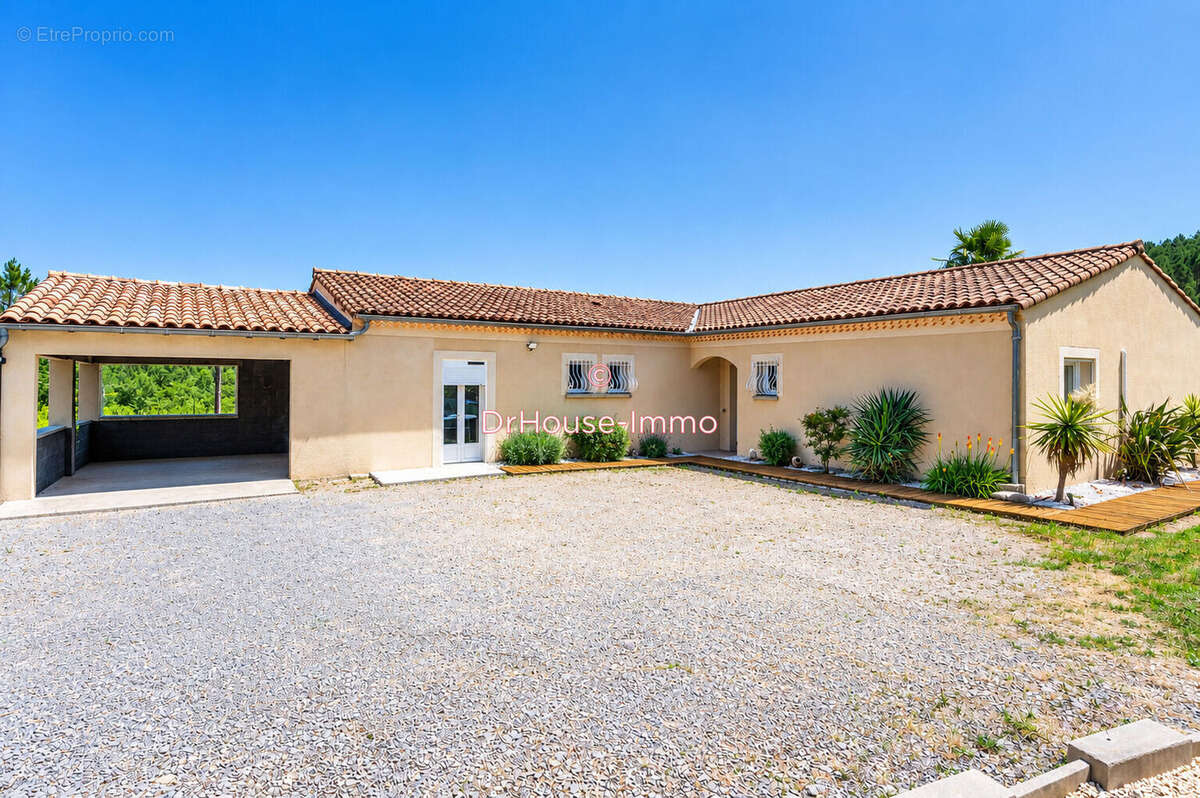 Maison à MERCUER