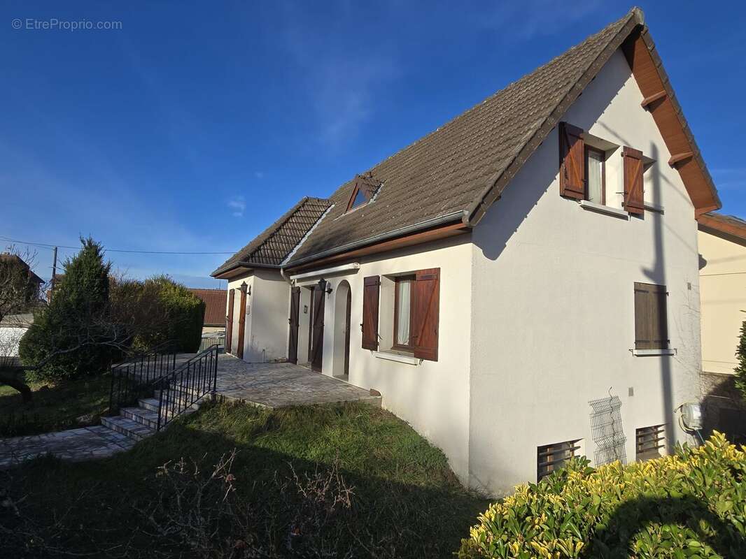Maison 113 m² à Brunoy  - photo 2