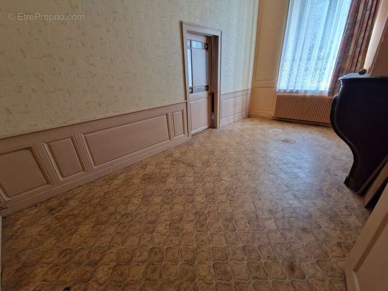 Maison à TOUL