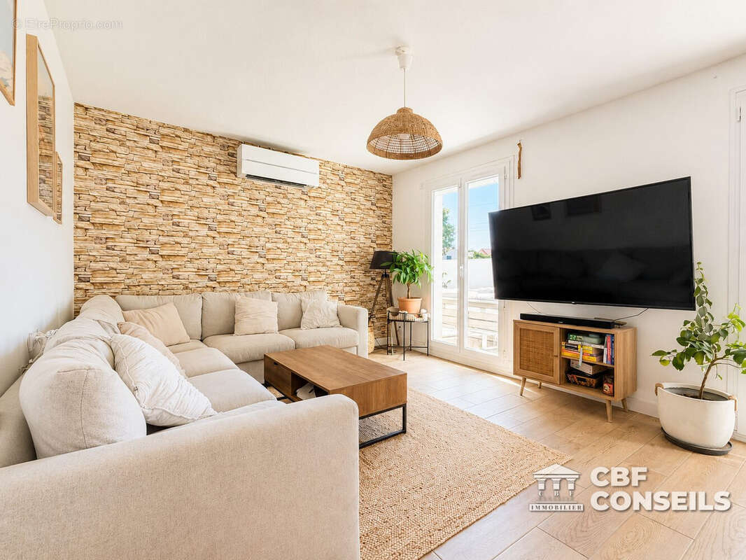 Maison 125 m² à Pont-Du-Chateau  - photo 3