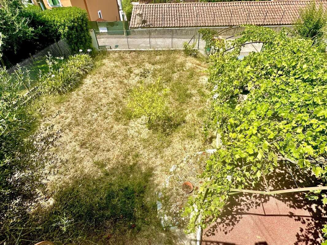Exclusivité - Maison - photo 14