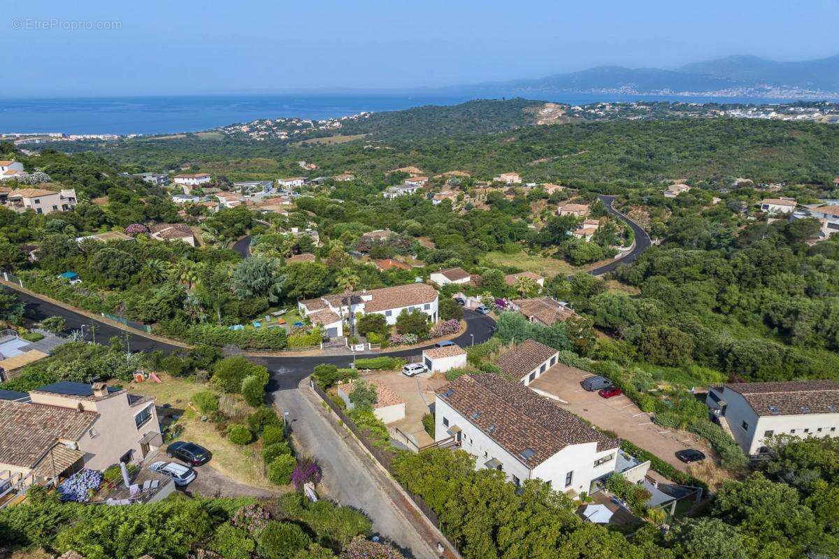 Appartement à ALBITRECCIA