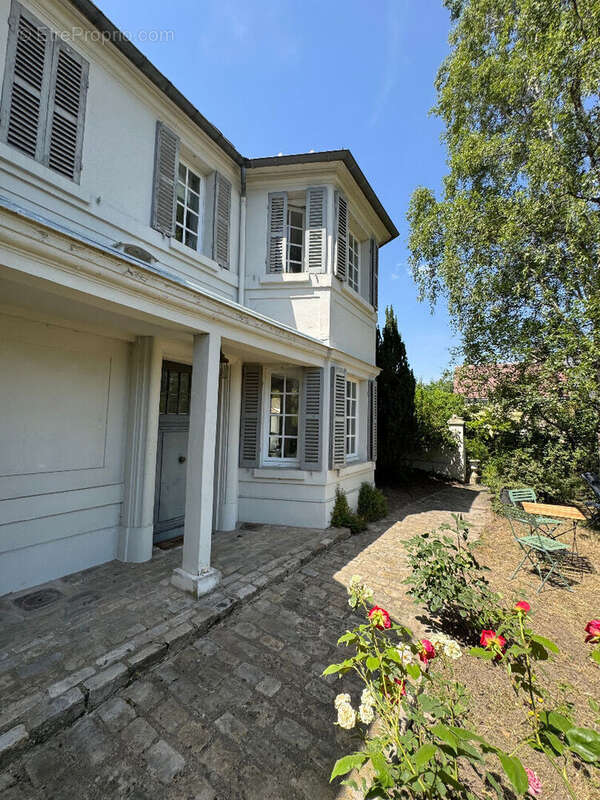 Maison à VERSAILLES