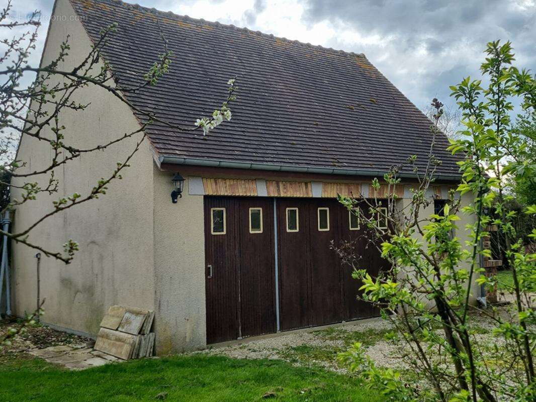 Maison à BONNEE