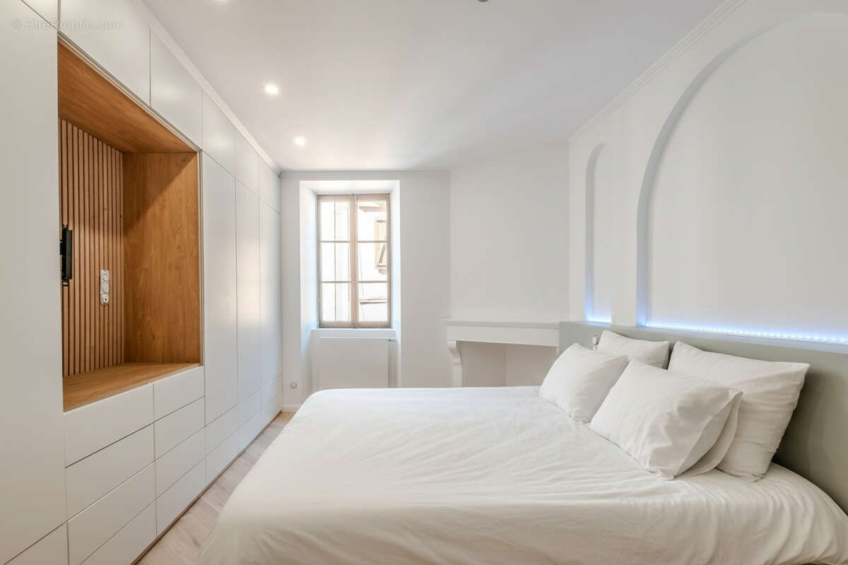 Appartement à EVIAN-LES-BAINS
