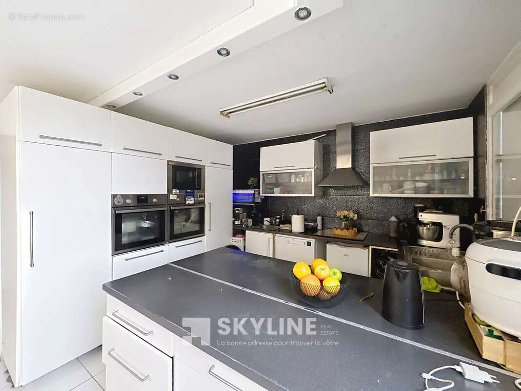 Appartement à MARSEILLE-10E