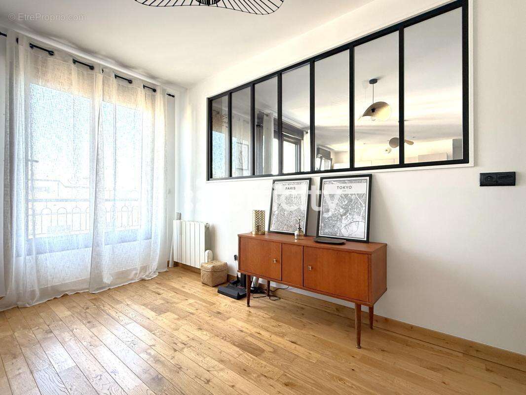 Appartement à LE PERREUX-SUR-MARNE