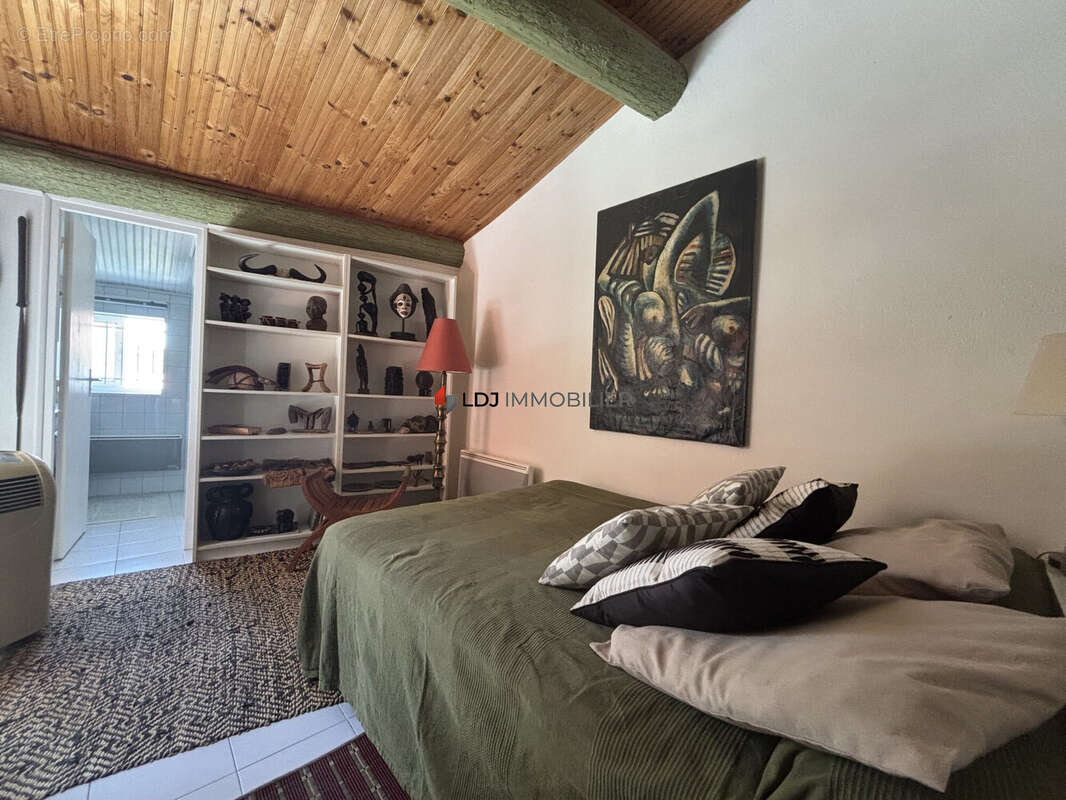Maison 224 m² à Rivesaltes  - photo 7