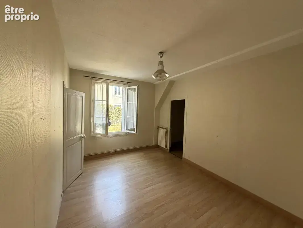 Maison hyper centre 115 m² possibilite 4 chambres a raffraichir - photo 8