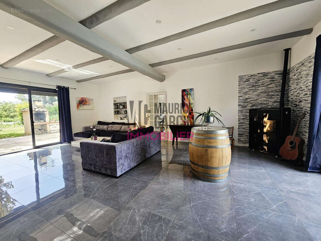 Maison à CAUMONT-SUR-DURANCE