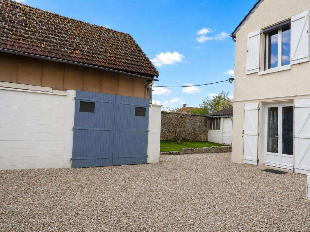 Maison à GILOCOURT