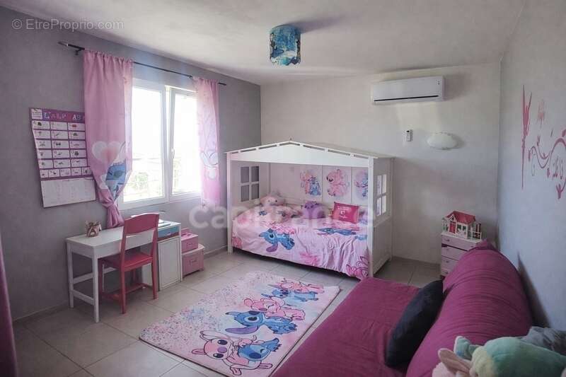 Maison à SAINT-GILLES