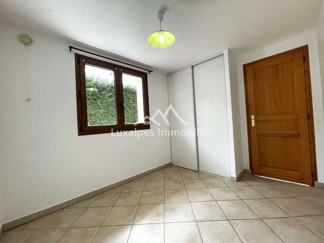 Appartement à LES VILLARDS-SUR-THONES