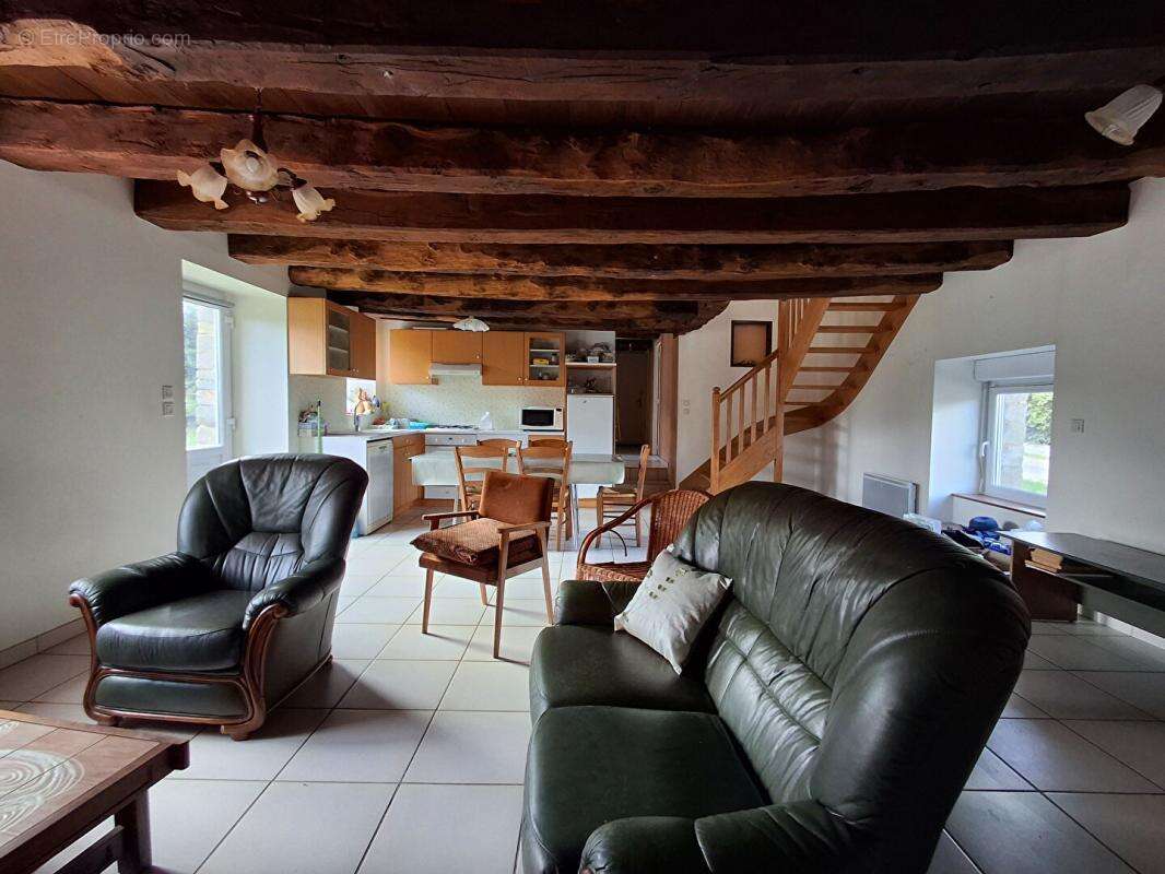 Maison à TAUPONT