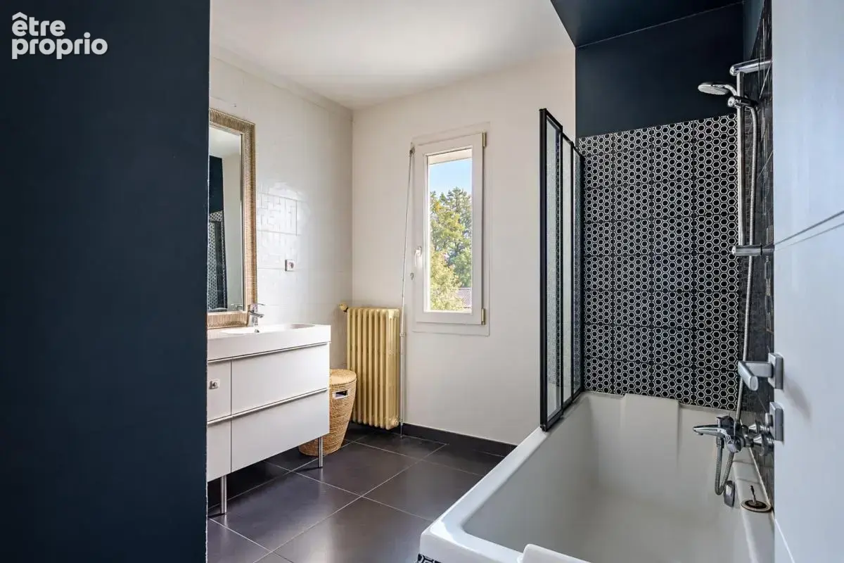 Exclusivité – saint-cyr-sur-loire – quartier du potet – maison 126 m² – 5 chambres – terrain 600 m² - photo 8