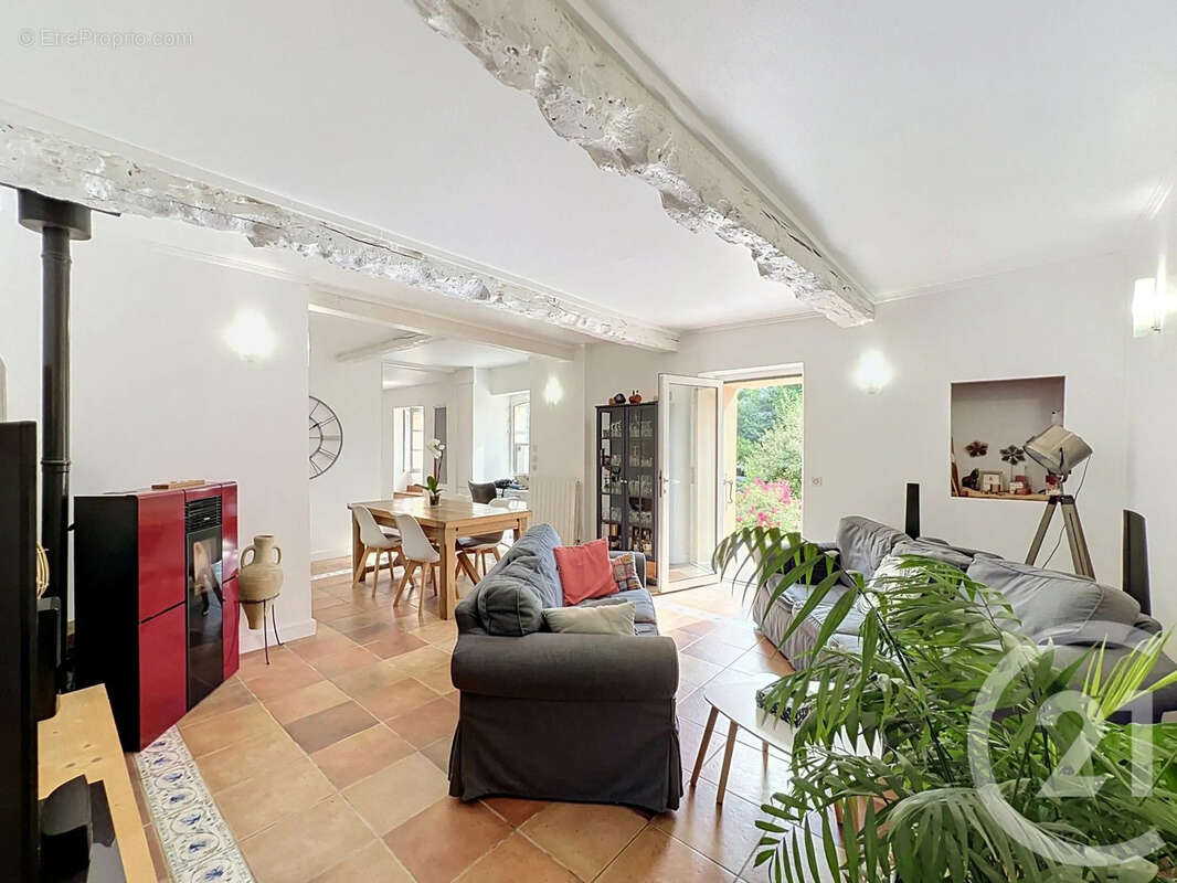 Maison 146 m² à Miramont-D'astarac  - photo 8