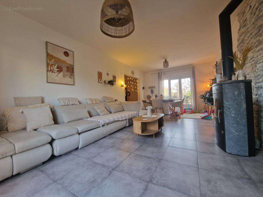 Maison à VAIRES-SUR-MARNE