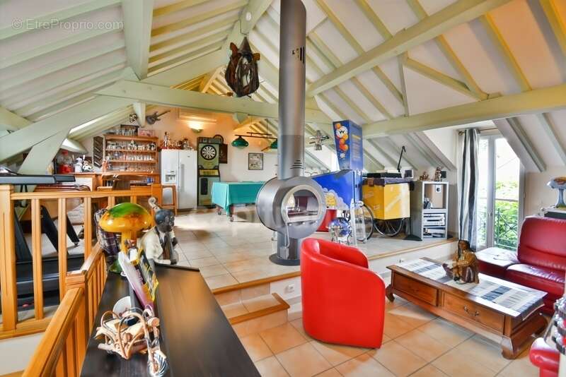 Commerce à BOUTIGNY-SUR-ESSONNE