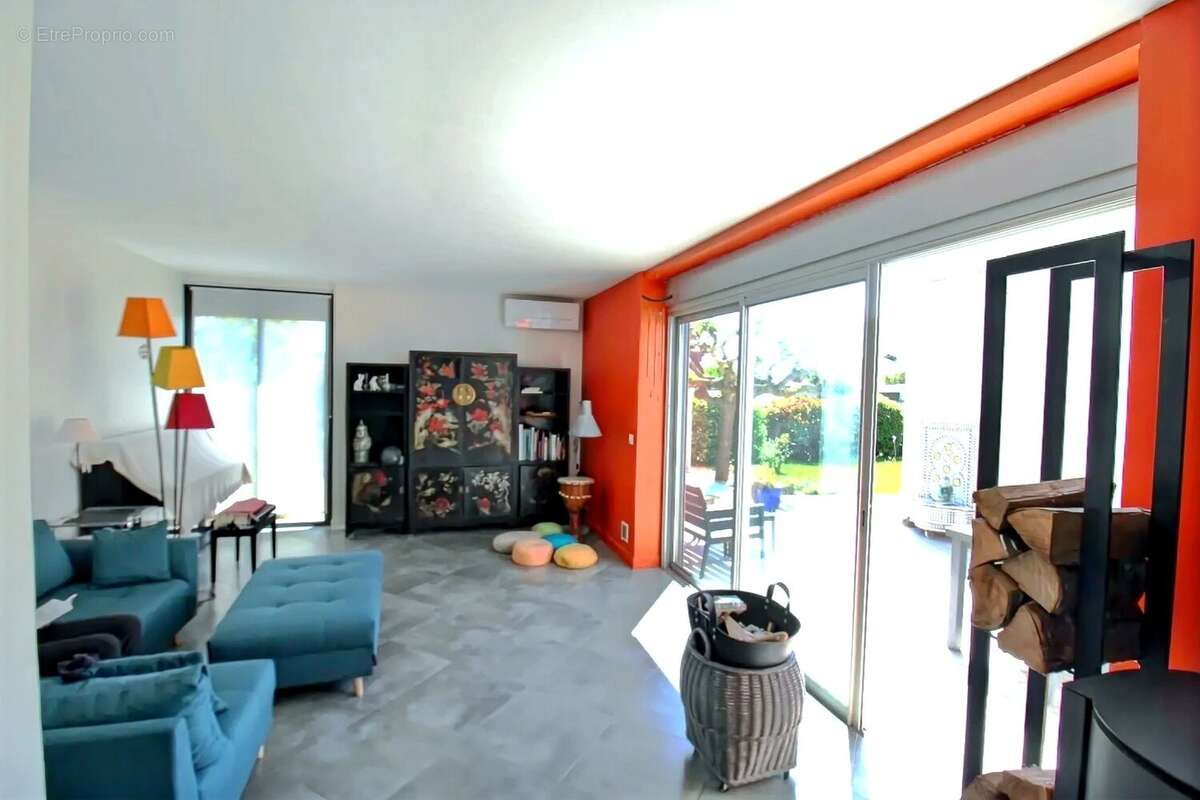 Maison à MEZE