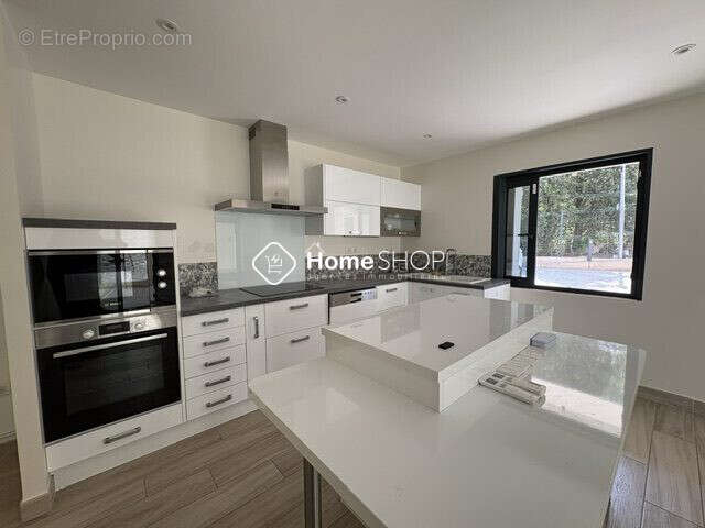 Appartement 50 m² à Septemes-Les-Vallons  - photo 3