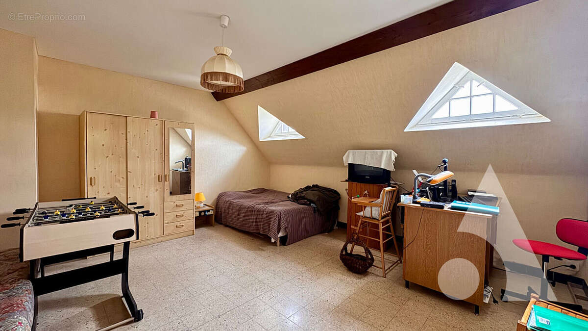 Maison à CREPY-EN-VALOIS