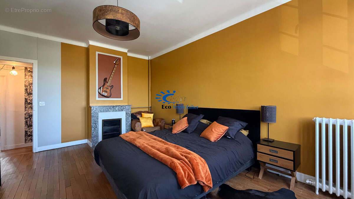 Aigrefeuille d'aunis maison de bourg 220 m² 4 chambres piscine - photo 14