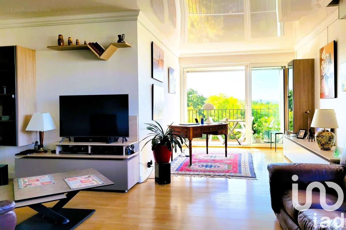 Photo 2 - Appartement à POISSY