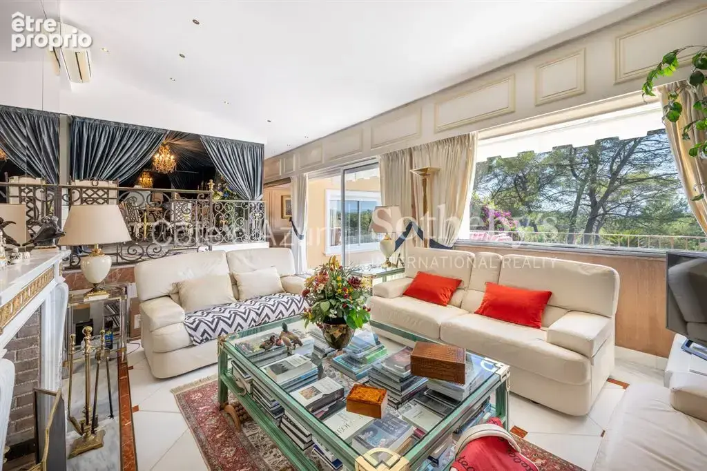 Mougins, villa avec piscine à débordement et vue sur le vieux village - photo 16