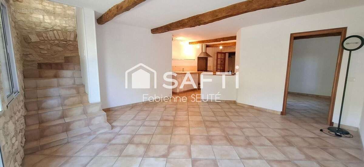 Photo 6 - Maison à PERNES-LES-FONTAINES