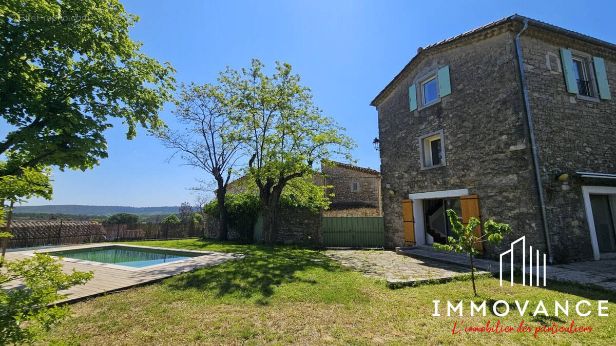 Maison à SAINTE-CROIX-DE-QUINTILLARGUES