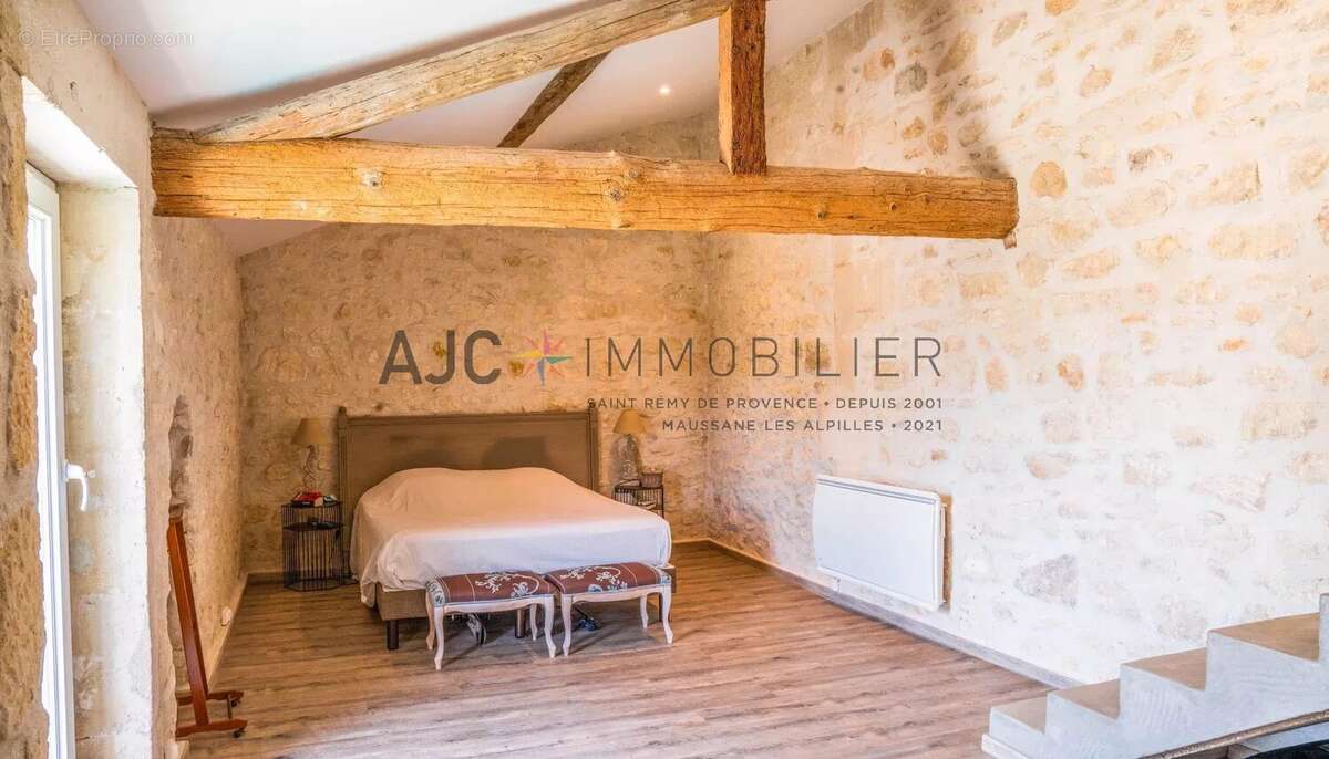 Maison à SAINT-REMY-DE-PROVENCE