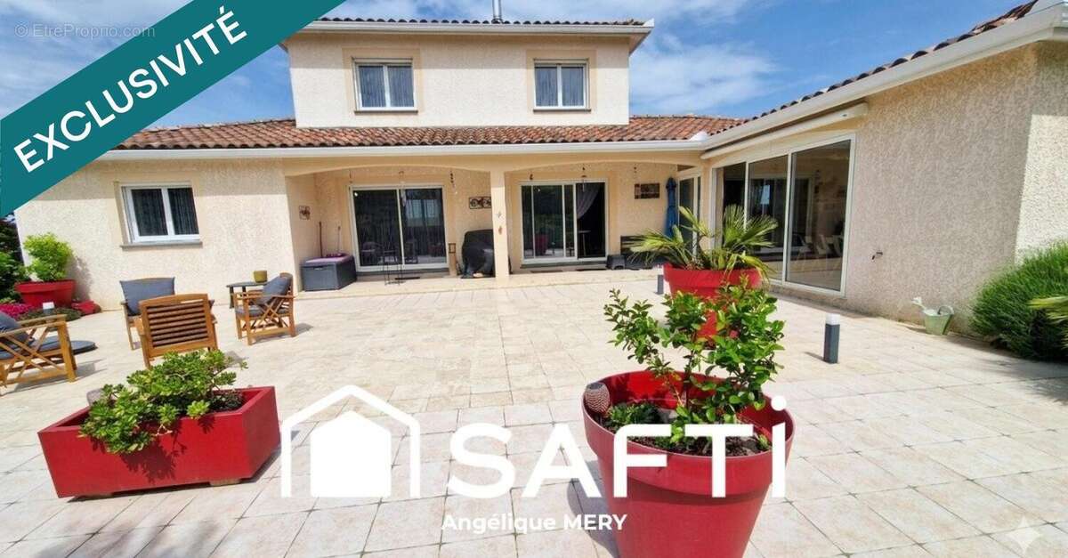 Maison 148 m² à Carbonne  - photo 3