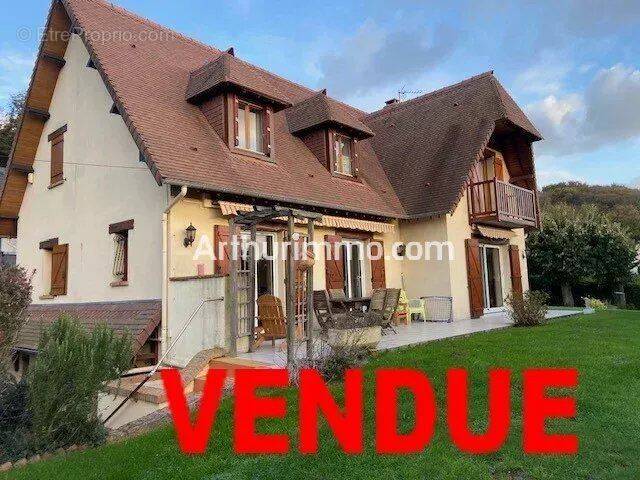 Maison à MONTIVILLIERS