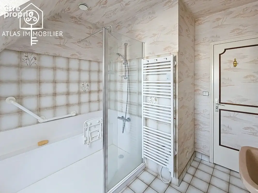 Maison 130 m² à Vezin-Le-Coquet  - photo 8