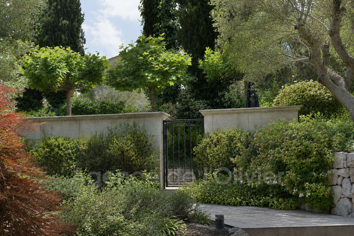 Maison 153 m² à Valbonne  - photo 6