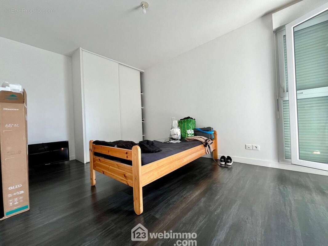 Appartement à VILLENAVE-D&#039;ORNON