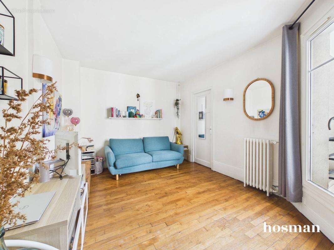 Appartement à PARIS-20E