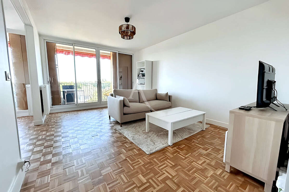 Appartement à VITRY-SUR-SEINE