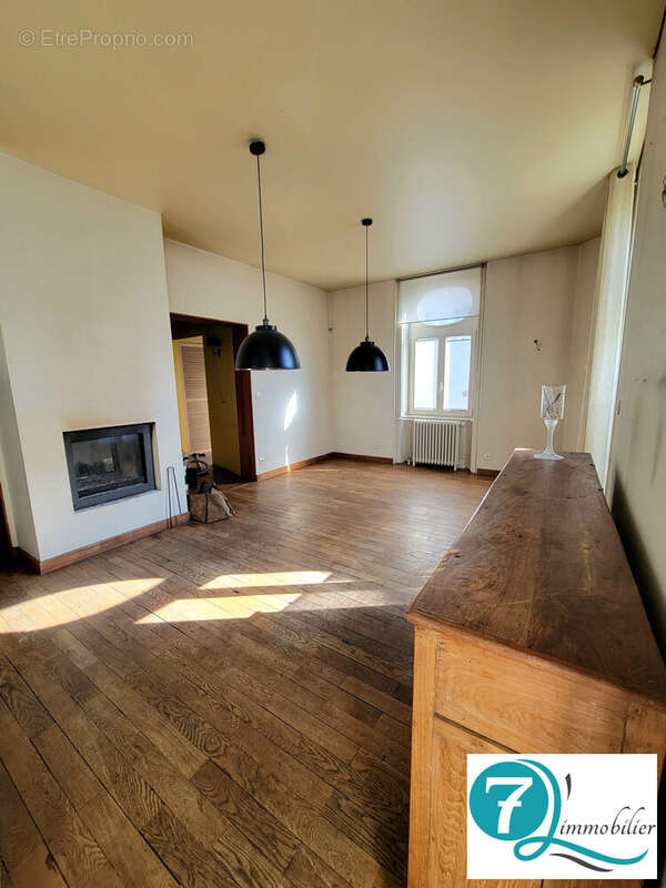 Maison à PONTARLIER