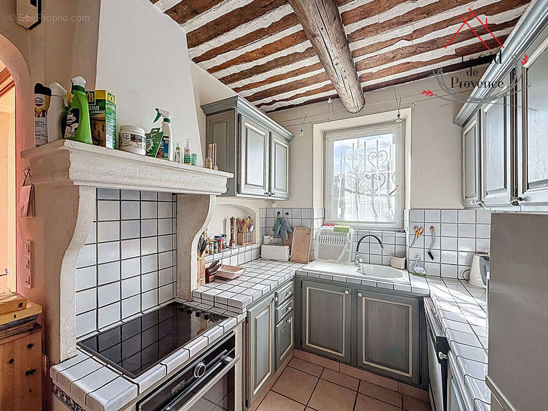 Maison à PERNES-LES-FONTAINES