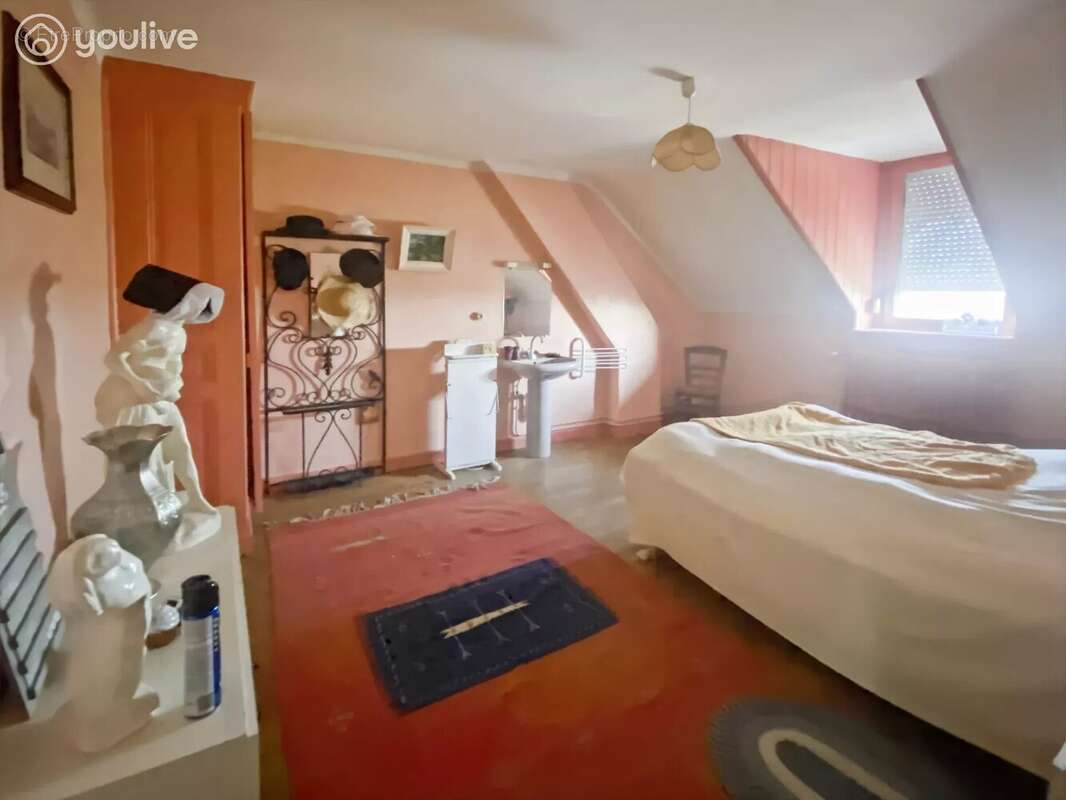 Maison d'ingénieur  de 220 m² habitable sur un beau terrain de  1154 m² - photo 17