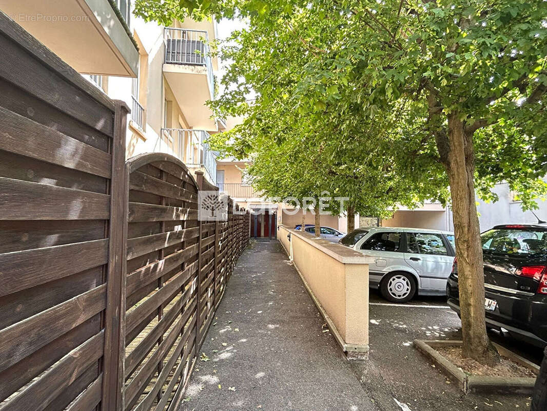 Appartement à MEULAN