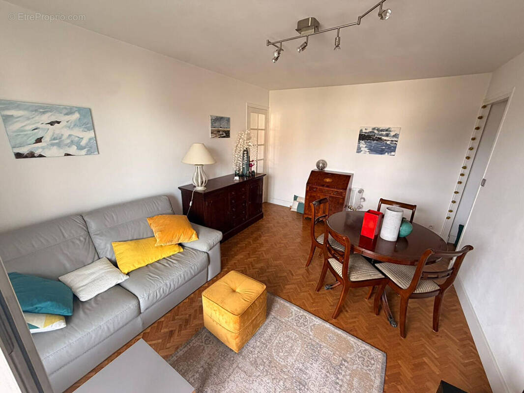 Appartement à DRANCY